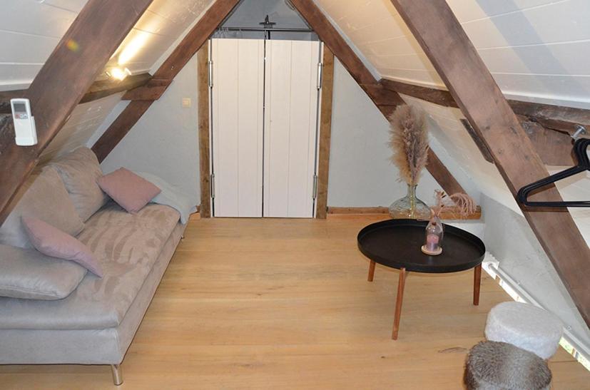 Stee 23 Bed & Breakfast Hertsberge ภายนอก รูปภาพ